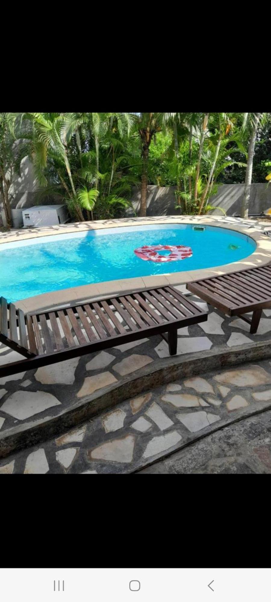 Coco, Appartement, *